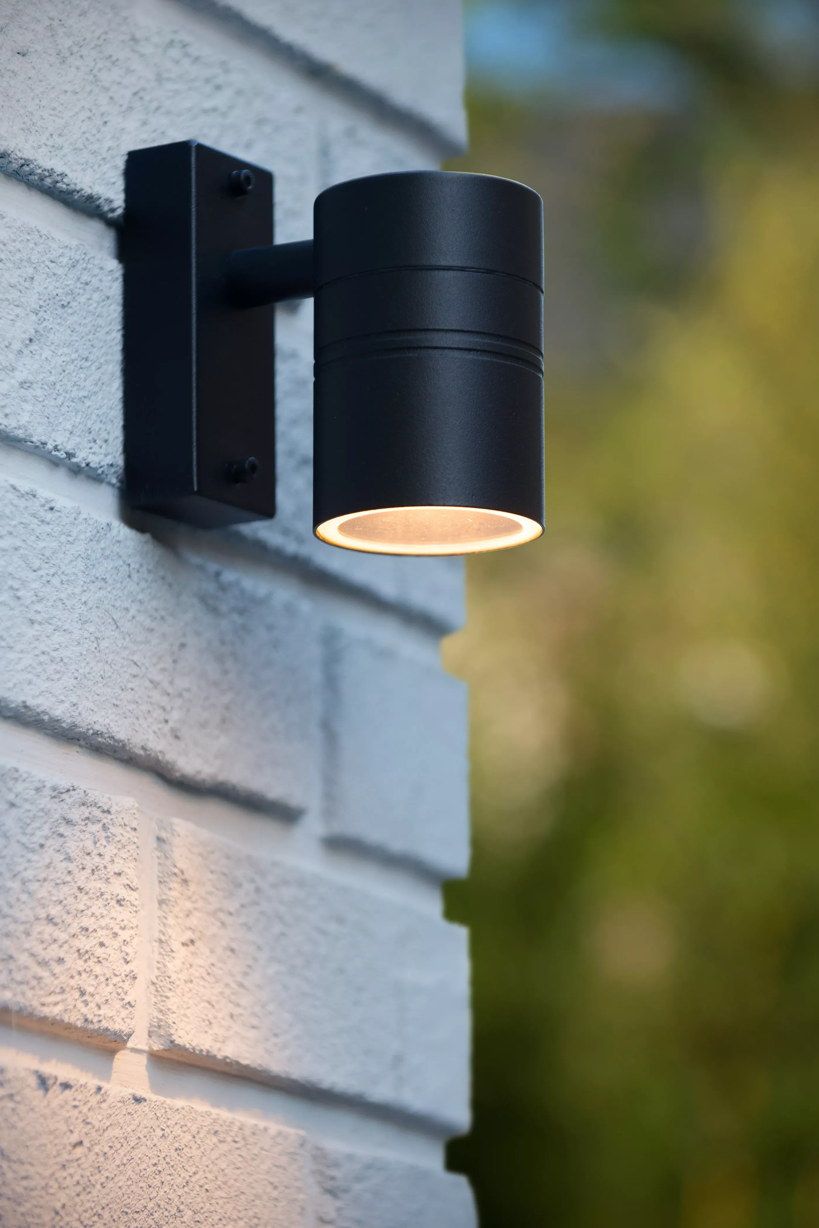 Hot ARNE-LED - Wandspot / Wandlamp Binnen/Buiten - Ø 6,3 cm - LED - GU10 - 1x5W 2700K - IP44 - Zwart Wandverlichting Buiten
