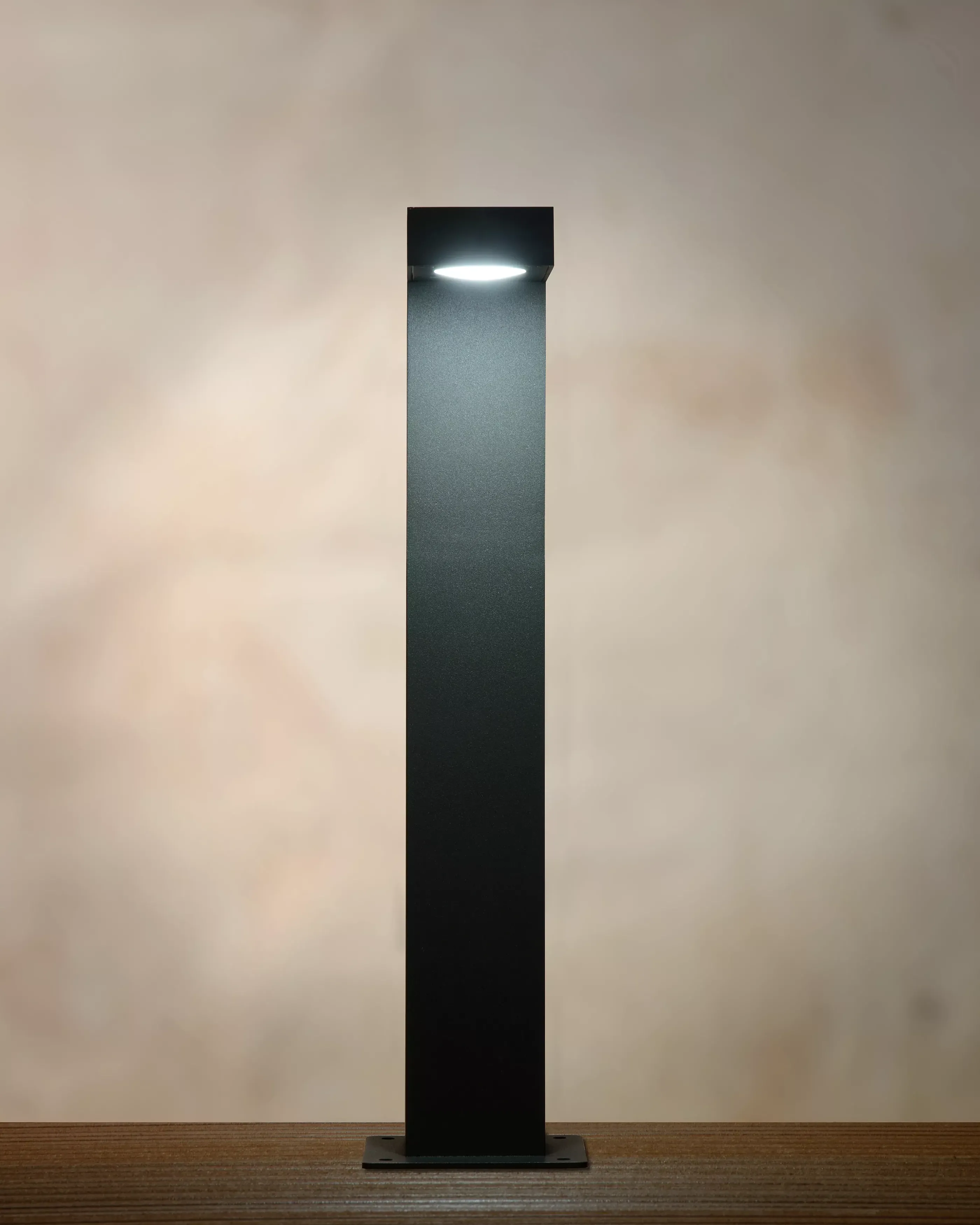 Discount TEXAS - Sokkellamp - LED - 1x8W 3000K - IP54 - Antraciet Sokkellampen